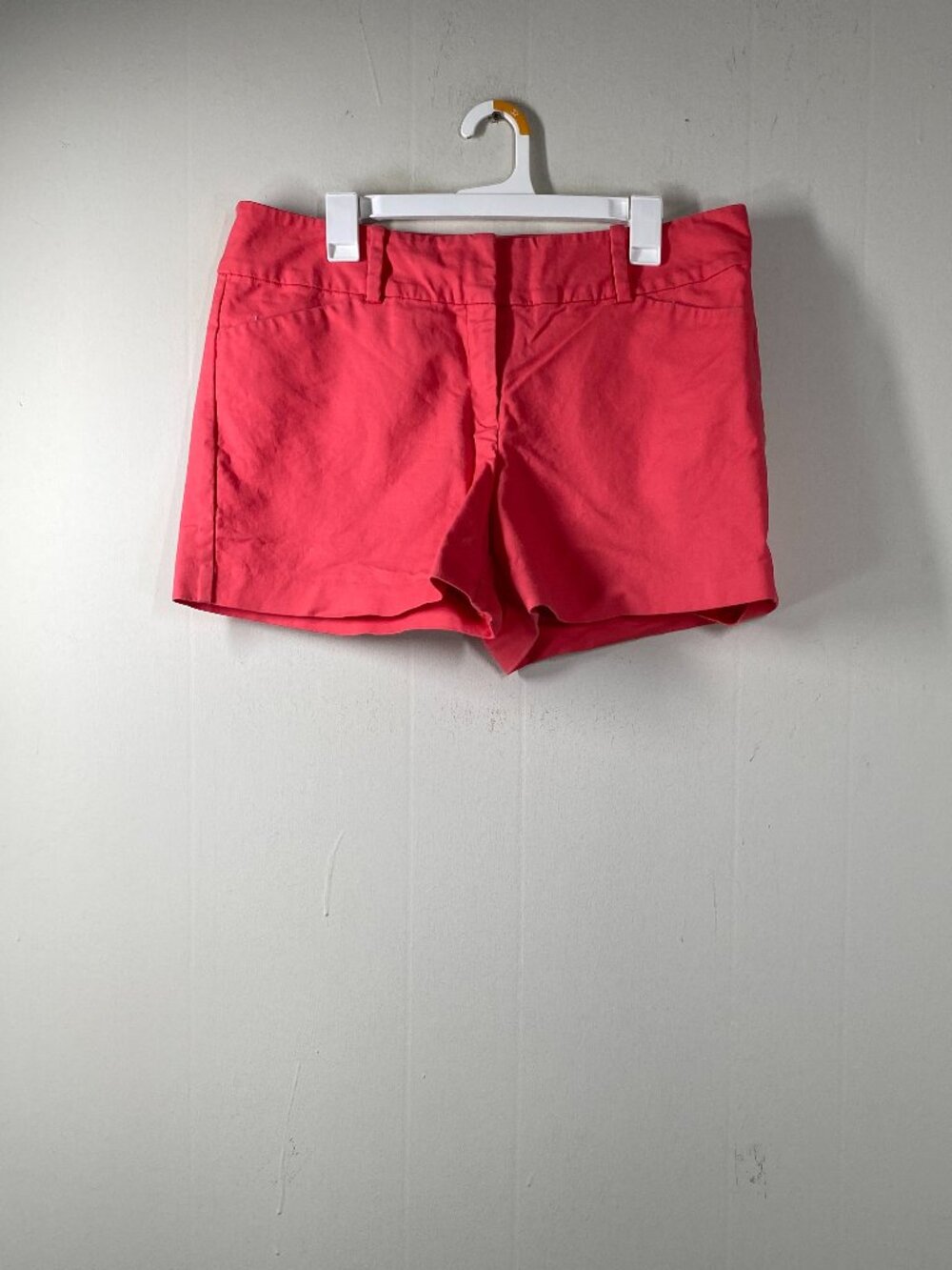 Ann Taylor Signature Chino Shorts Women's 14 Mid Rise Pink Casual